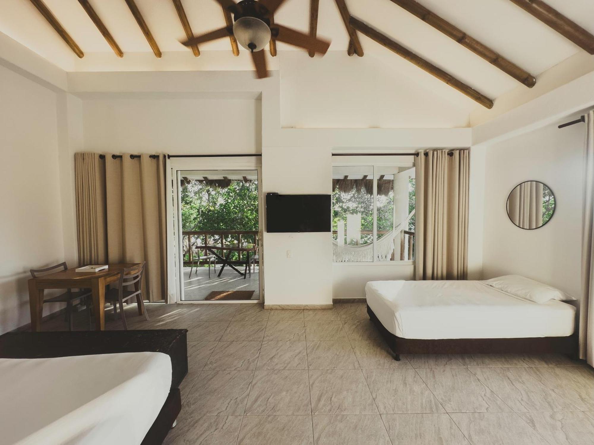 Sabai Beach Hotel Isla Barú Екстериор снимка